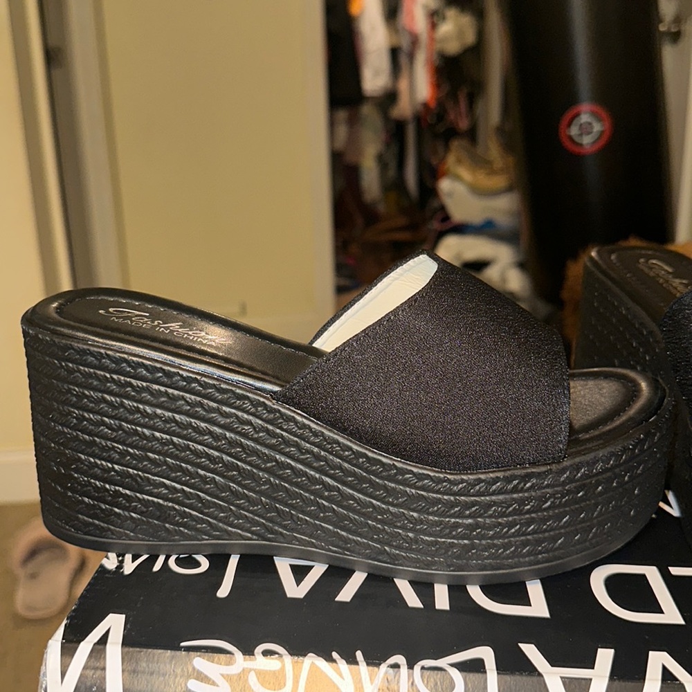 Brand New Fashion wedges size 42 and they are very classy and stylish